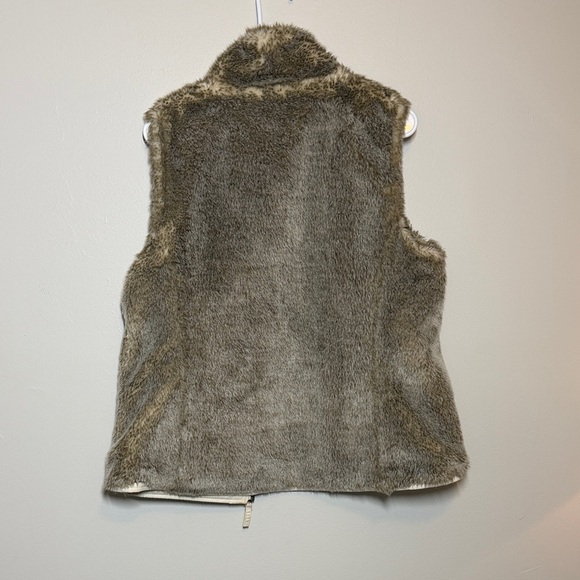 Source Unknown Faux Fur Vest in Brown and Cream - Picture 2 of 3